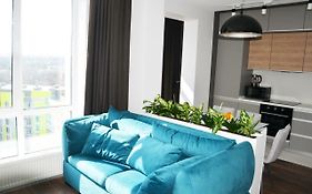 BF Apartments Versal Park